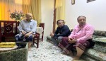 السقاف يزور التربوي القدير زكي مسعد ويشيد بعطائه الريادي