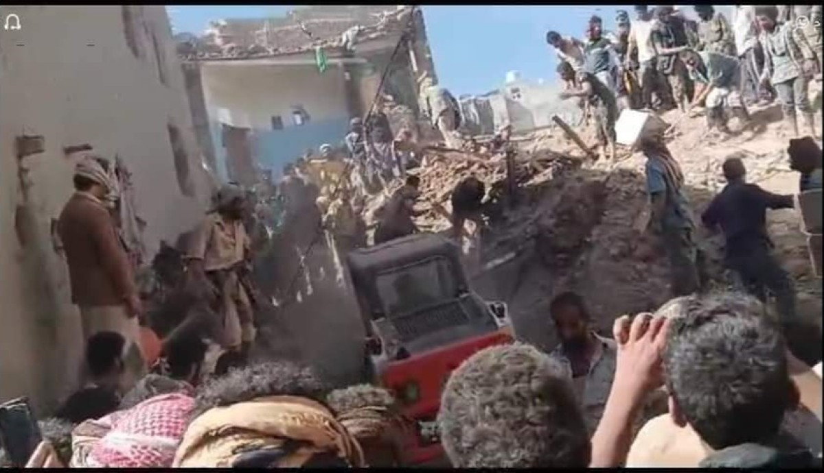 غزة في رداع”.. غضب واسع لتفجير الحوثيين منازل على رؤوس ساكنيها وسط اليمن