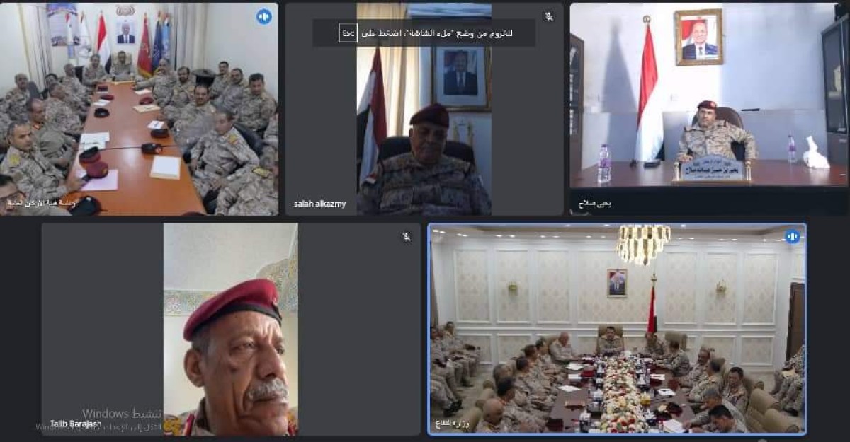في اجتماع موسع لقيادات الجيش: الداعري يناقش الجاهزية العسكرية واحتياجات القوات المسلحة