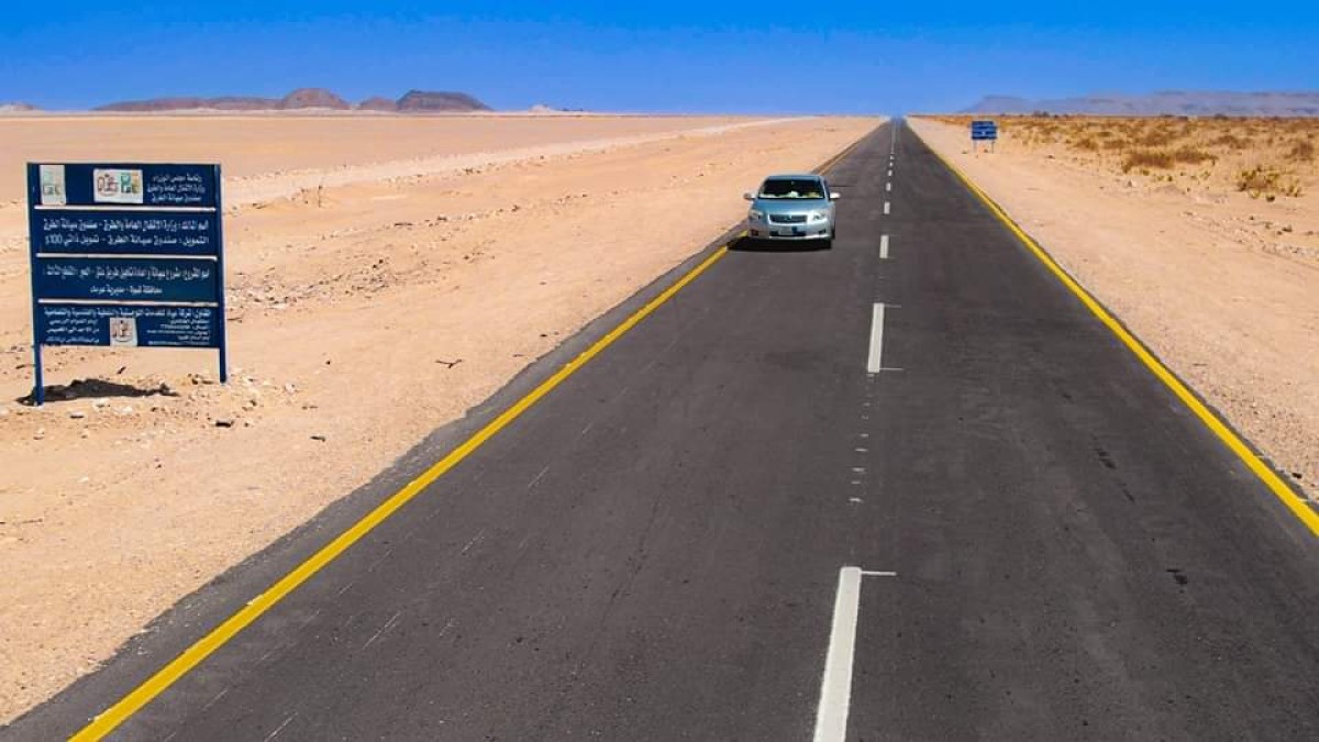الانتهاء من أعمال المقطع الرابع من طريق عتق - العبر