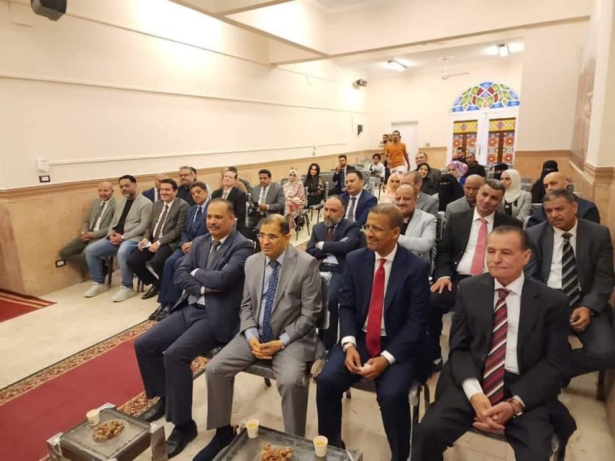 السفير بحاح يفتتح مقر الجالية اليمنية في القاهرة