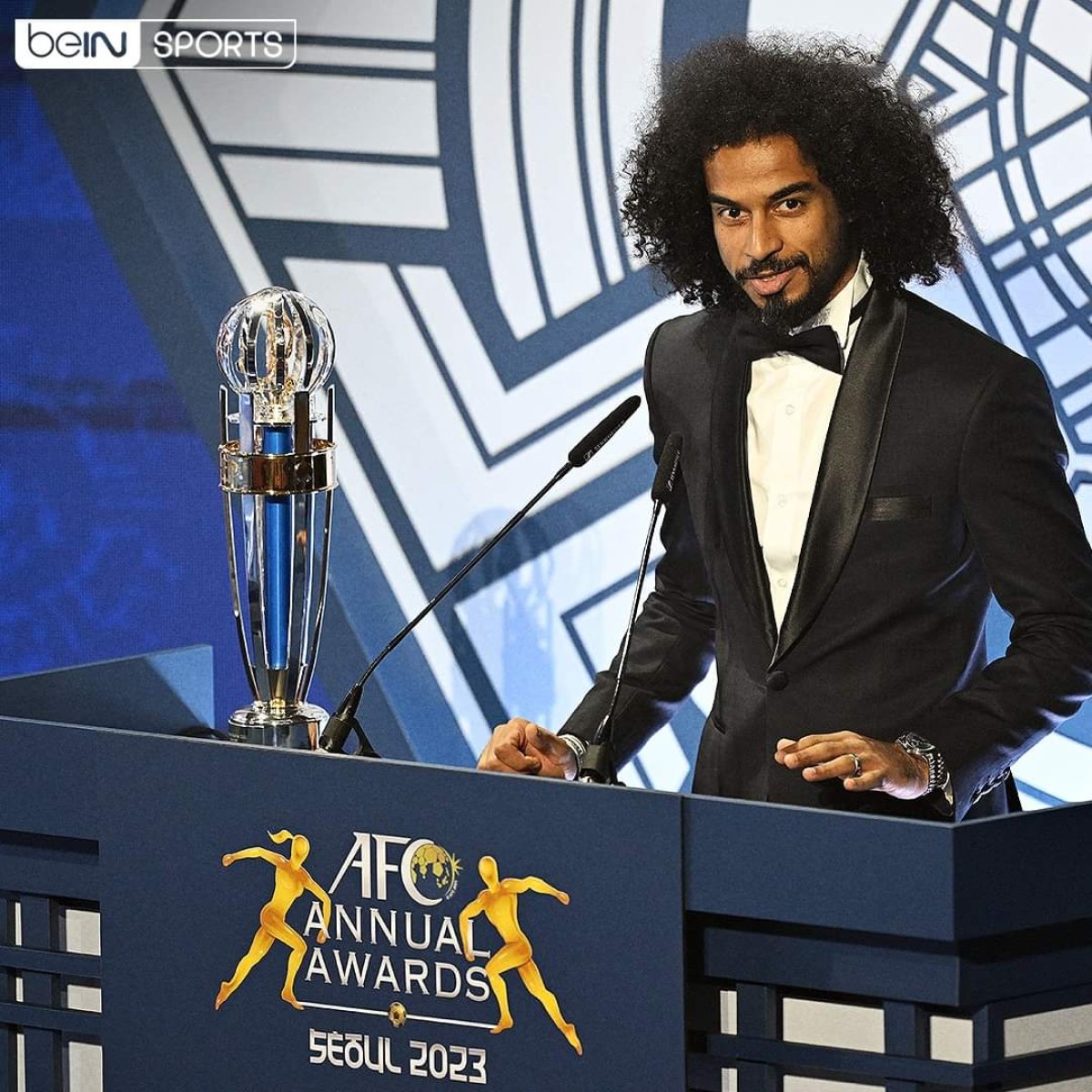 القطري أكرم عفيف أفضل لاعب في آسيا للمرة الثانية