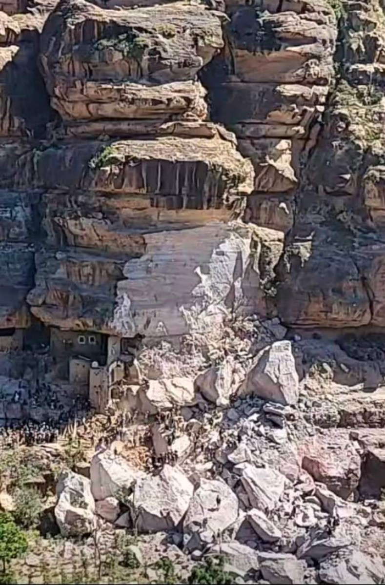 A tragic rock collapse claimed the lives of 7 members of one family in Al Mahwit