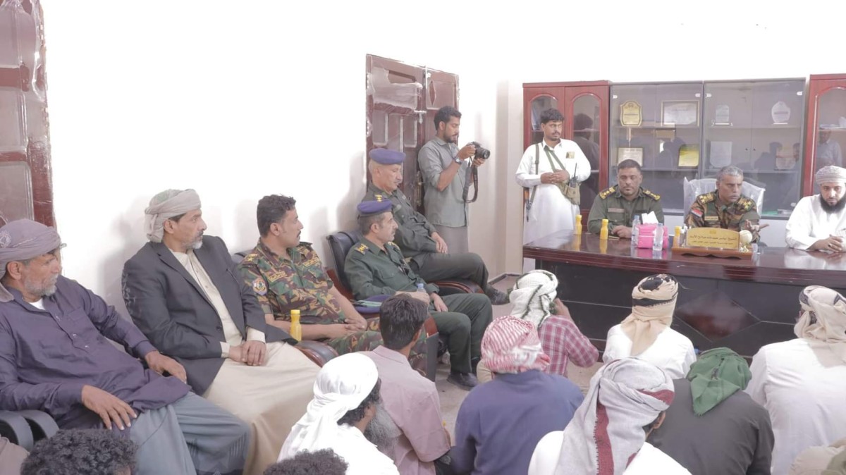 مدير أمن المهرة يدعو لتعزيز ودعم قرار منع الاصطياد العشوائي للحفاظ على الثروة السمكية