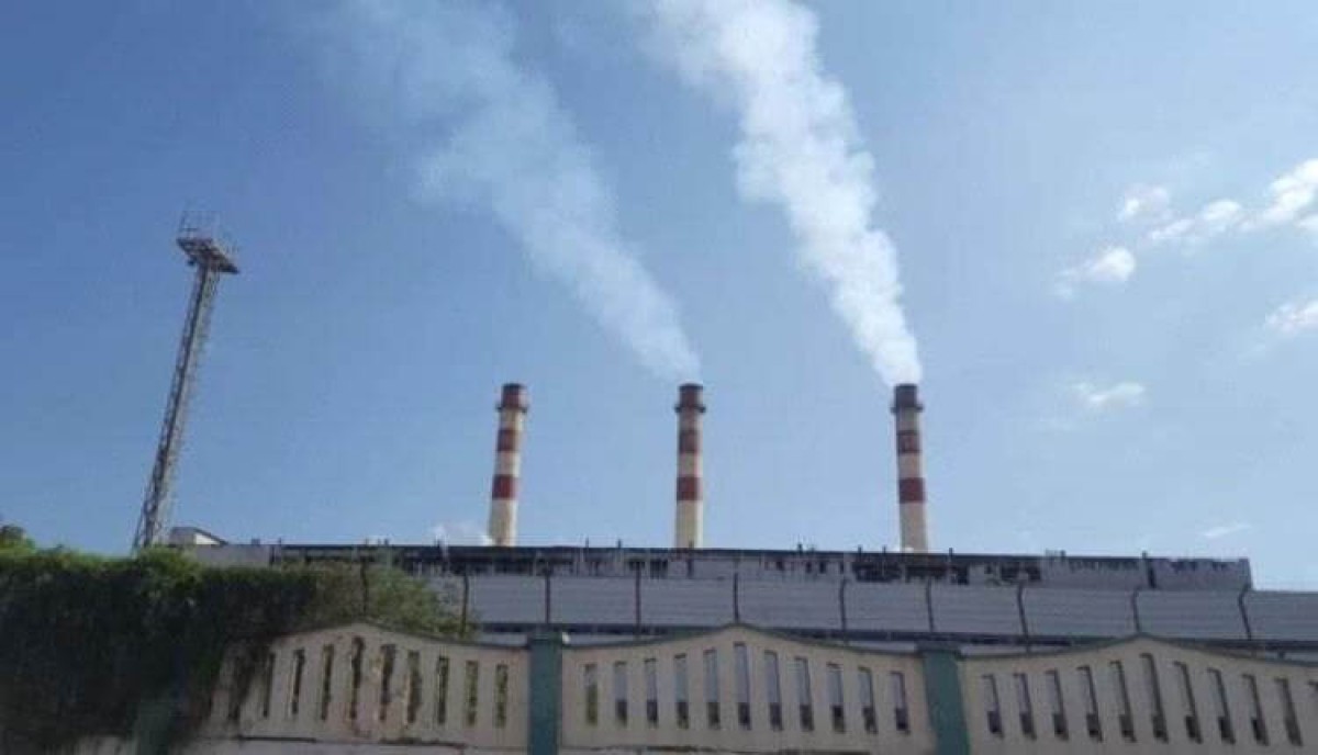 أزمة الكهرباء في عدن: تقنين الإمدادات وزيادة ساعات الانقطاع