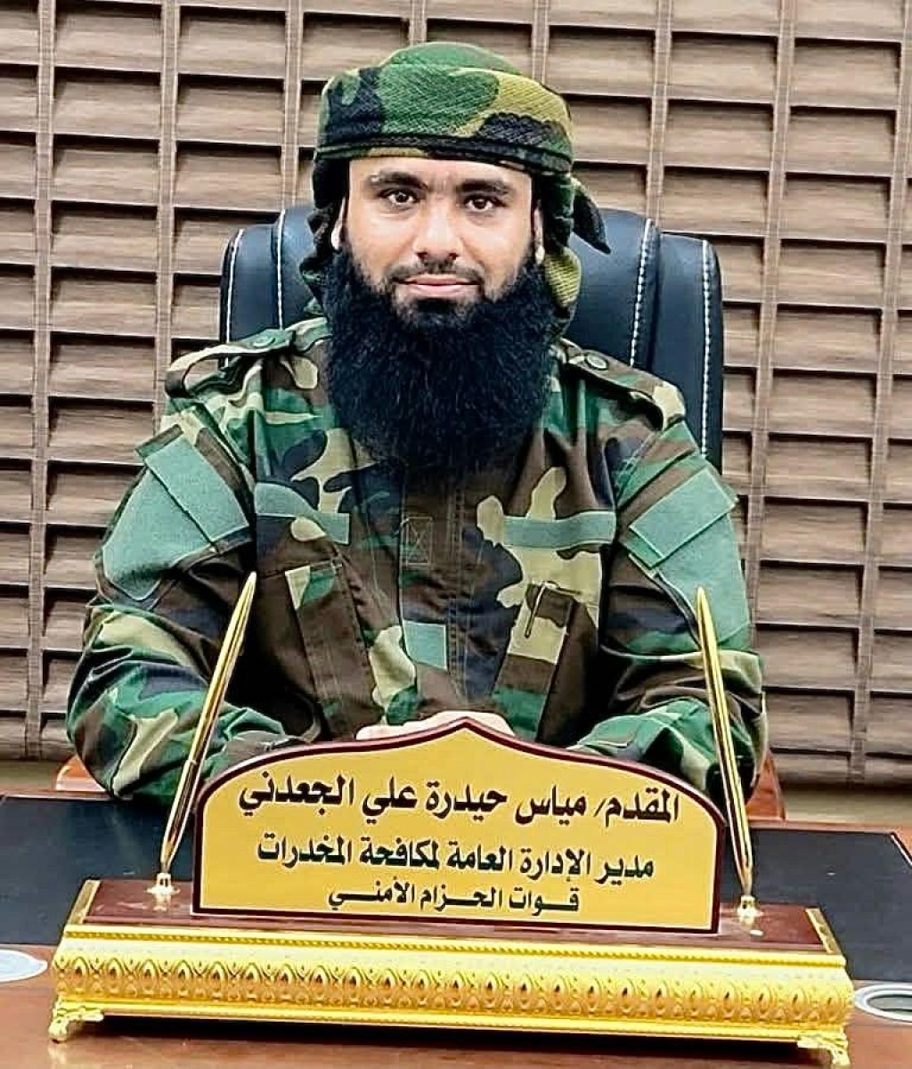 مدير مكافحة المخدرات بالحزام الامني ينفي مزاعم انتهاك خصوصيات مرتادي السواحل بالعاصمة عدن