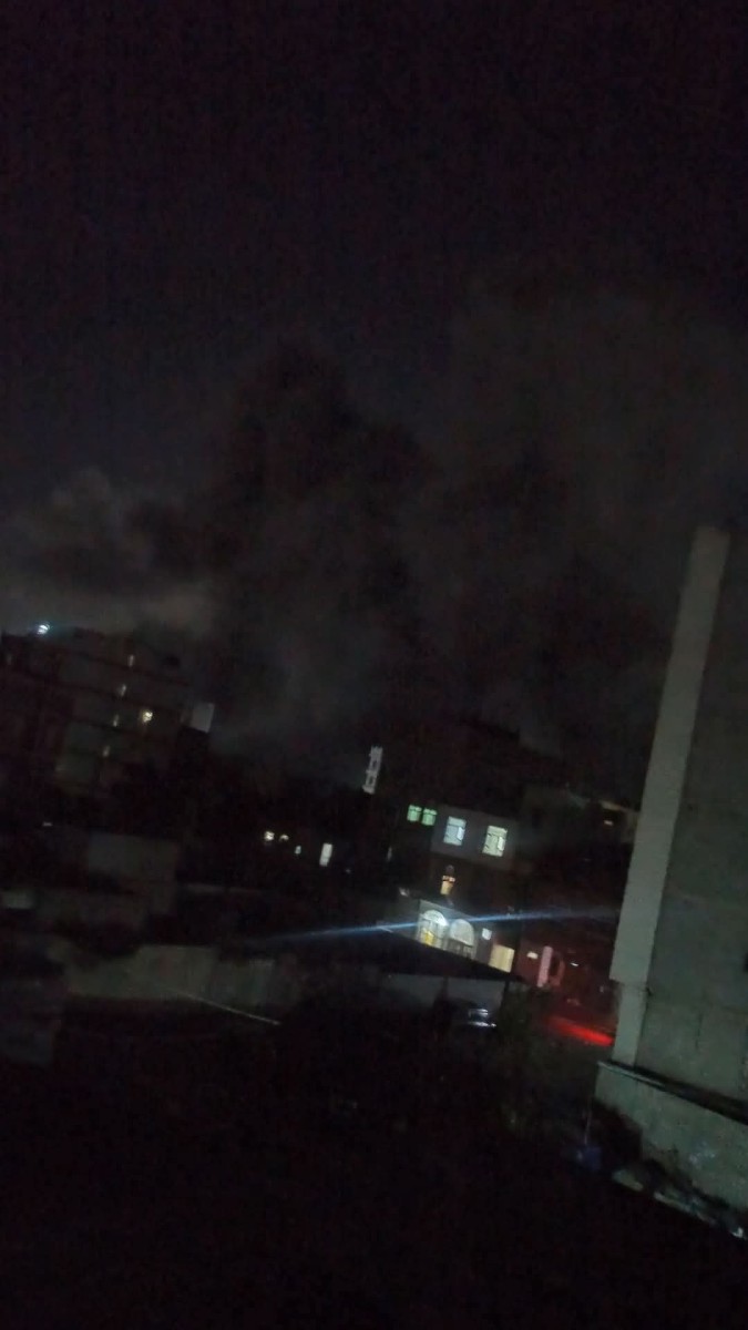 صور.. غارات أمريكية تستهدف مواقع وثكنات للحوثيين في صنعاء ومأرب