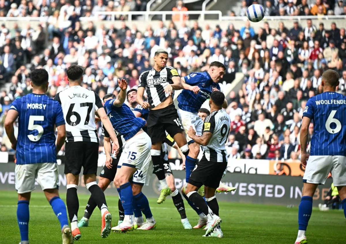 Two of Newcastle and Chelsea are strengthening their hopes by qualifying for the Champions League and fell Epsut