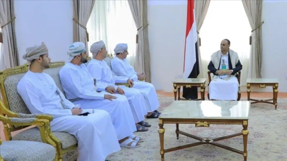 Broker or a secret corridor? An American report reveals the role of the Sultanate of Oman in supporting the Houthis!