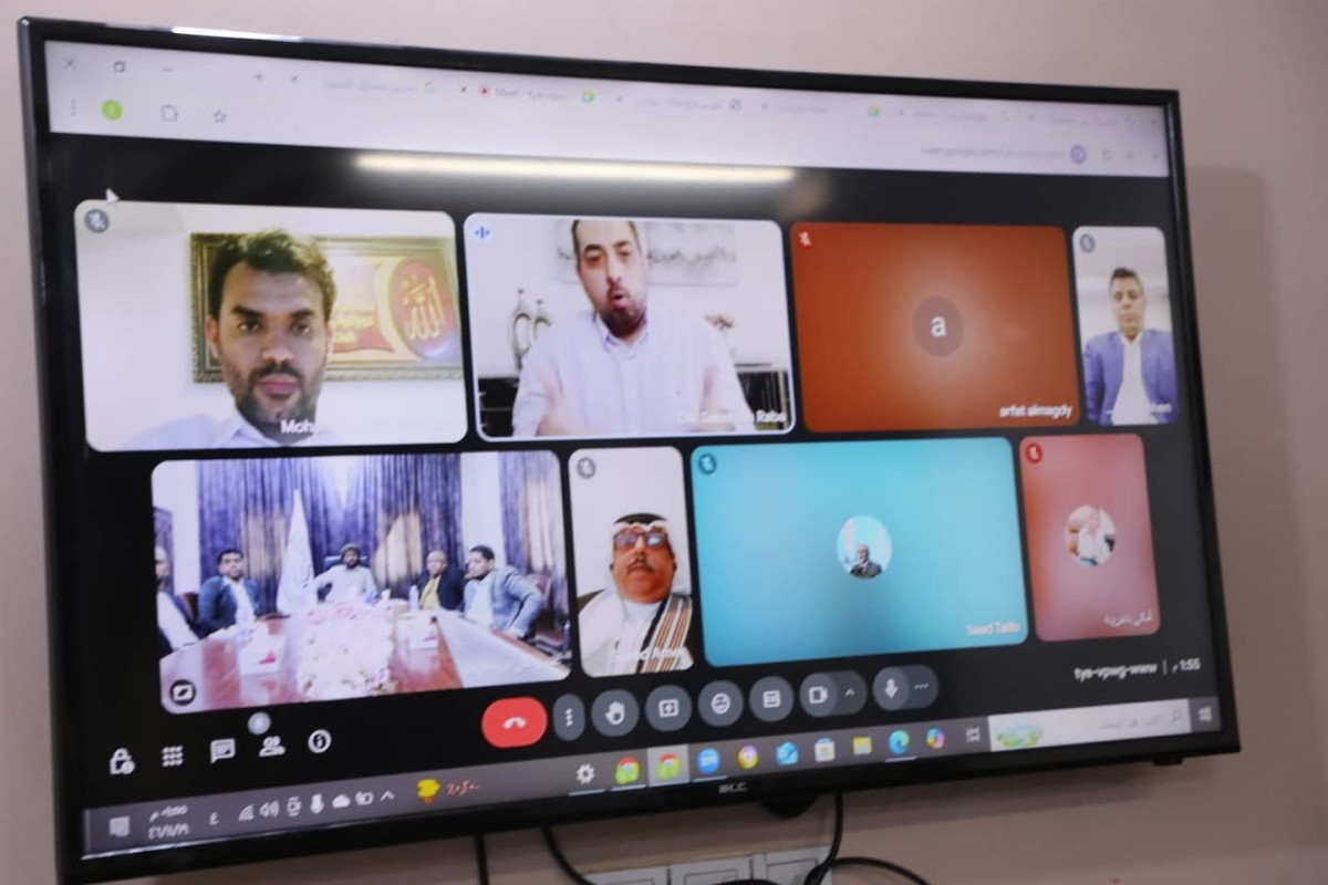 بن حبريش يدشّن عمل فريق إعداد الوثائق التأسيسية لمشروع الحكم الذاتي في حضرموت