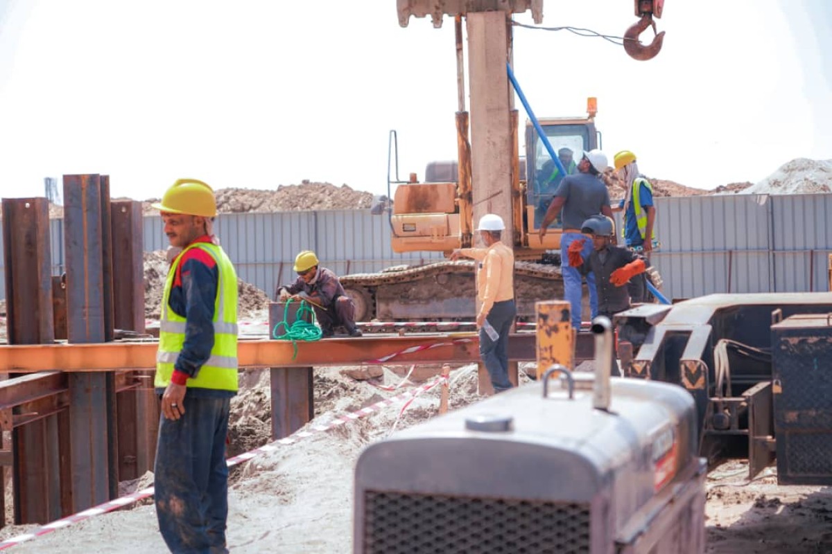 عدن تضع حجر الأساس لمشروع استراتيجي في قطاع الصرف الصحي بالعريش