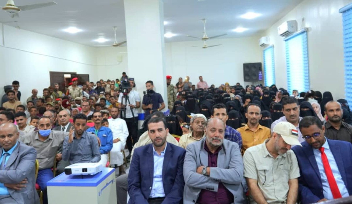 اختتام المخيم الطبي المجاني الثاني لعمليات حول العين بالمخاء بحفل تكريمي حاشد