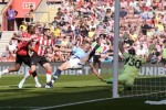 سيتي يسقط في فخ التعادل أمام ساوثهامبتون ويؤجل حسم تأهله لدوري الأبطال