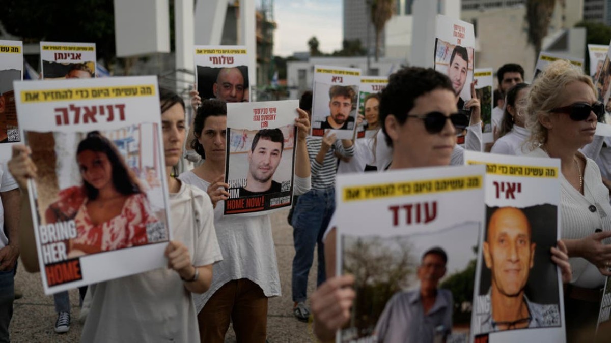 The prisoners who were mistakenly killed by Israel in Gaza were waving white flags