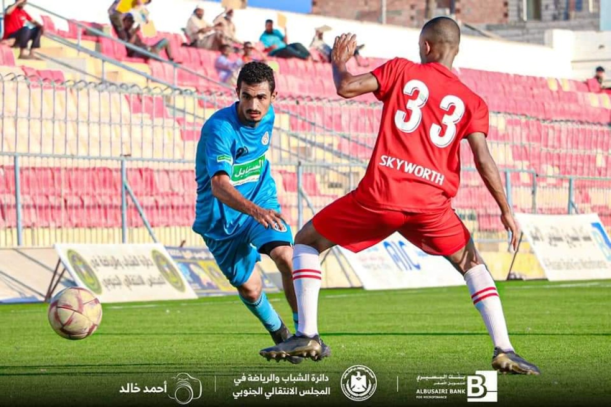 بثلاثية بيضاء.. التلال يهزم الجزيرة في افتتاح الجولة الحادية عشر من دوري عدن الممتاز