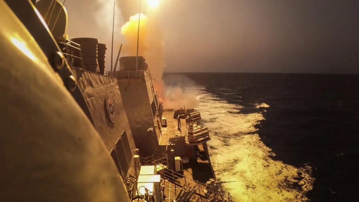 US Central Command: Destroying 12 Houthi drones in the Gulf of Aden and the Red Sea