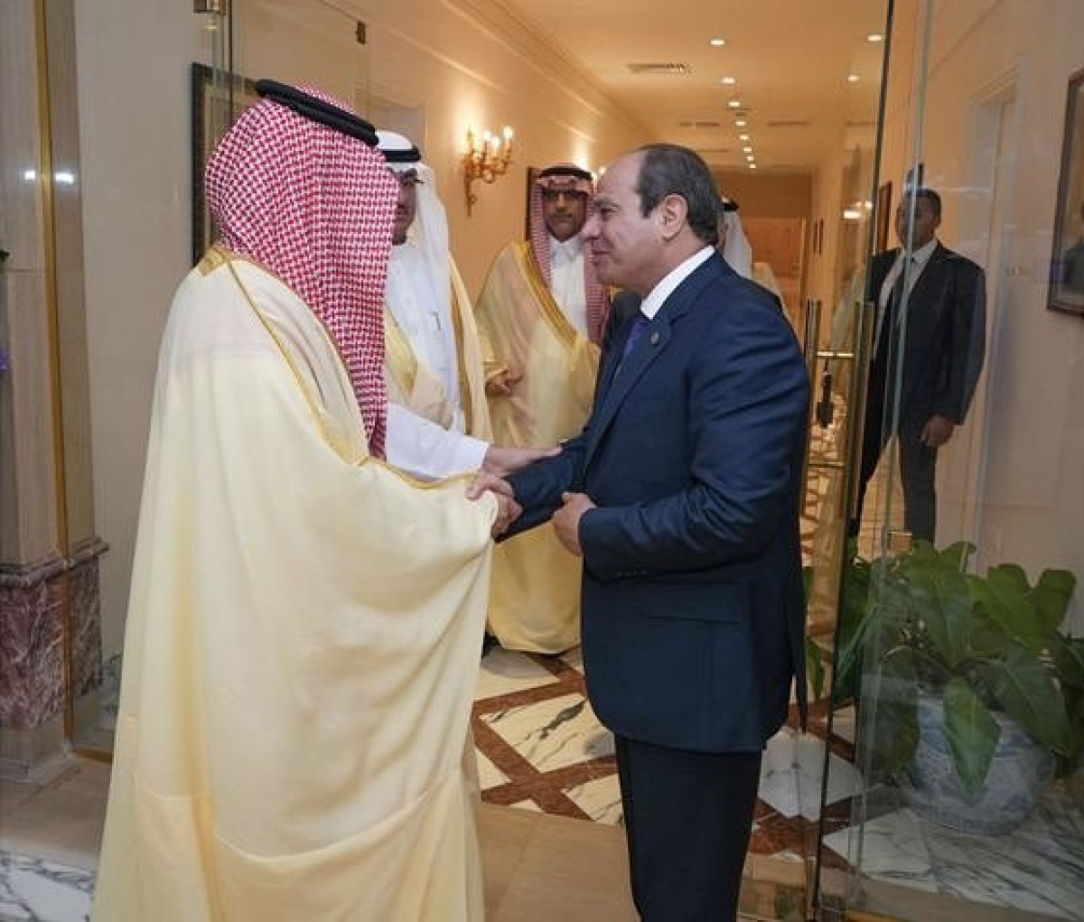 السيسي يستقبل وزير الداخلية السعودي وهذا ما بحثاه بشأن المخاطر الأمنية المشتركة