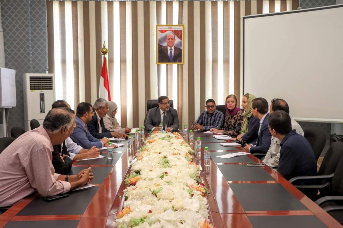 وزير العدل يبحث مع نائبة السفيرة الهولندية التدخلات في المجالات القضائية