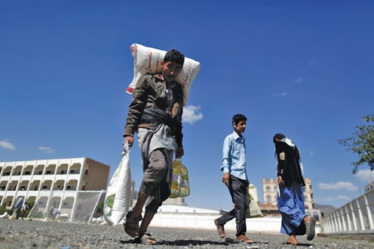 اتساع رقعة الفقر باليمن.. بصمات الحوثي حاضرة في المصائب