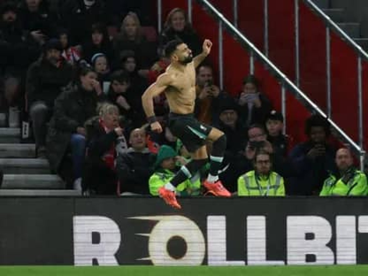 ليفربول يطير عالياً على جناح الملك المصري صلاح