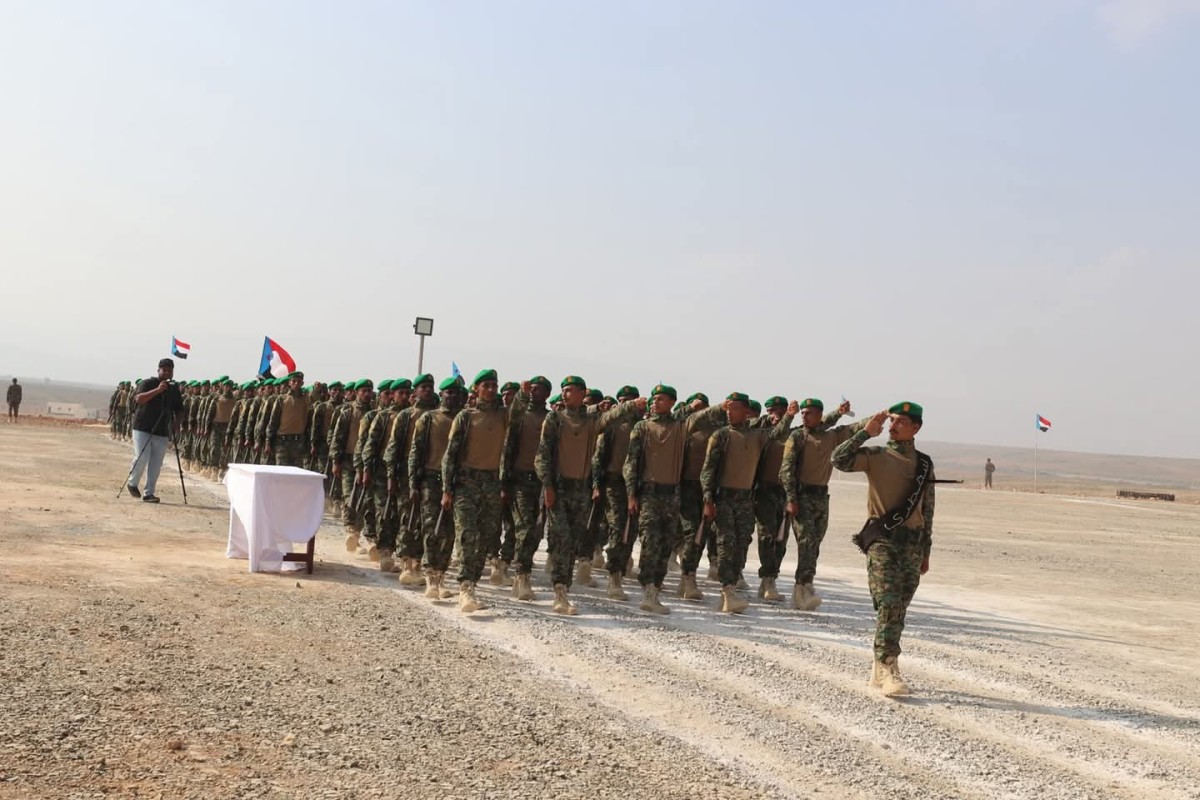 New units of the military forces graduate in Socotra