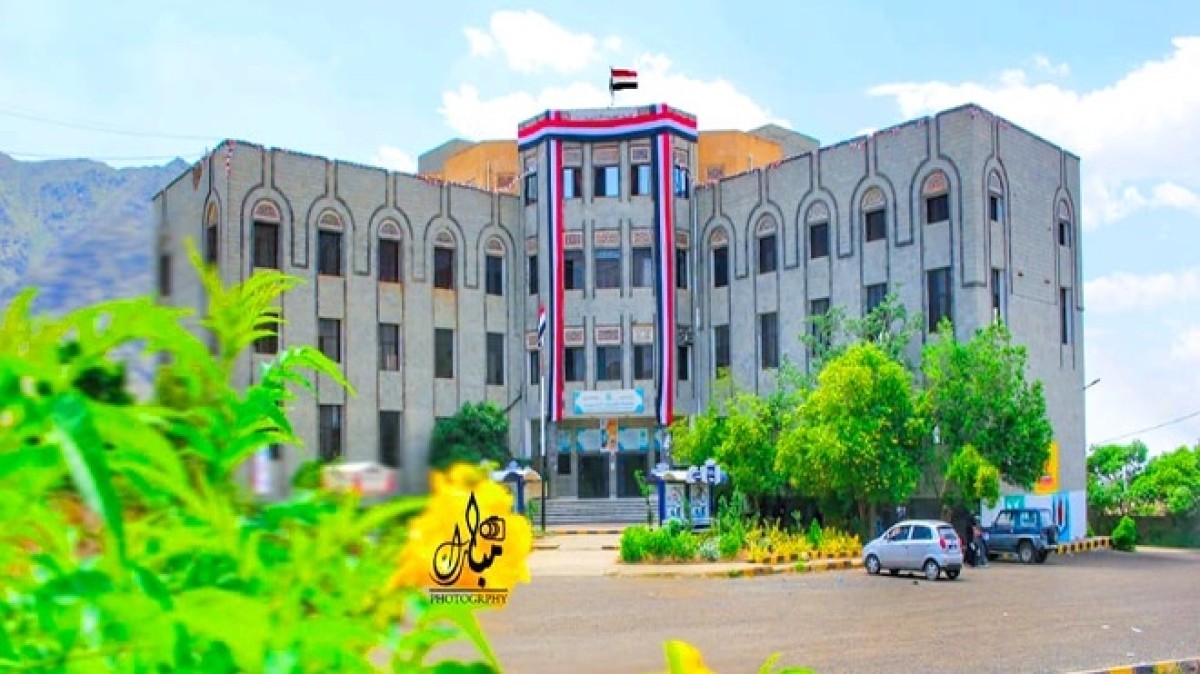 Taiz University is scheduled for a comprehensive strike to implement its demands