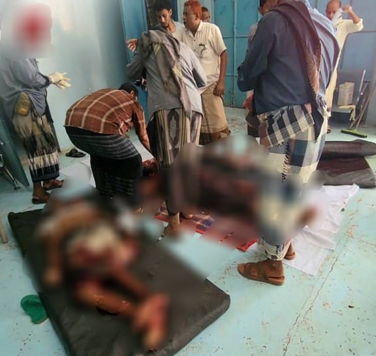 The United States of America condemns the brutal attack by the Houthi militia on a popular market in Taiz