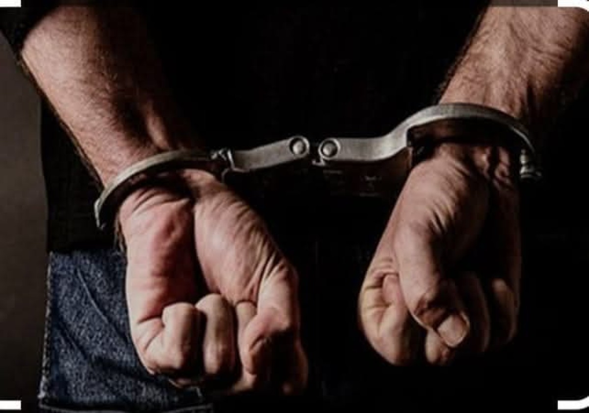 حضرموت.. القبض على عصابة قامت بسرقة محل تجاري في رباط باعشن بدوعن