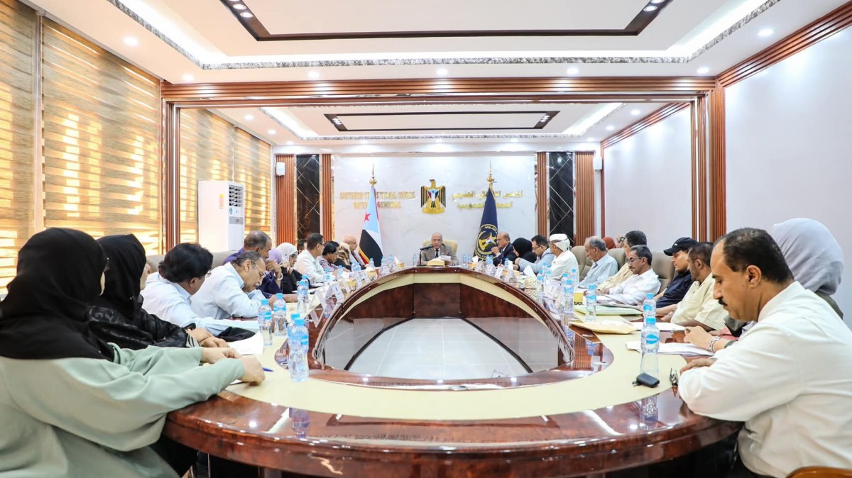 The Transitional Council demands international condemnation of the Houthi militia’s crime of executing southern prisoners in Al-Musaimeer
