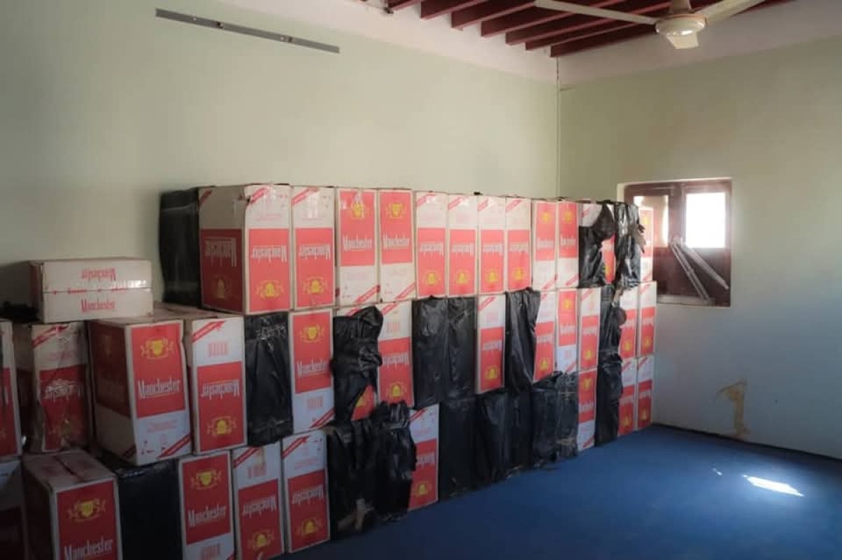 Thwarting the smuggling of 100 cartons of smuggled cigarettes in Ataq