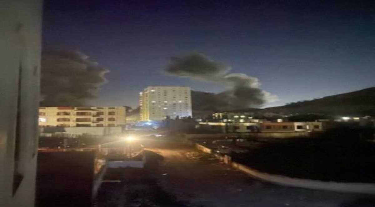 The American raid targeted a house in Sanaa that was witnessing a meeting of Houthi leaders