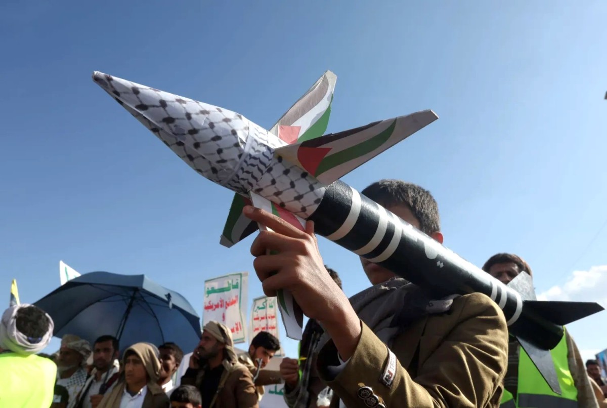 حيرة في إسرائيل.. "غاراتنا تفتح شهية الحوثيين لإطلاق الصواريخ"