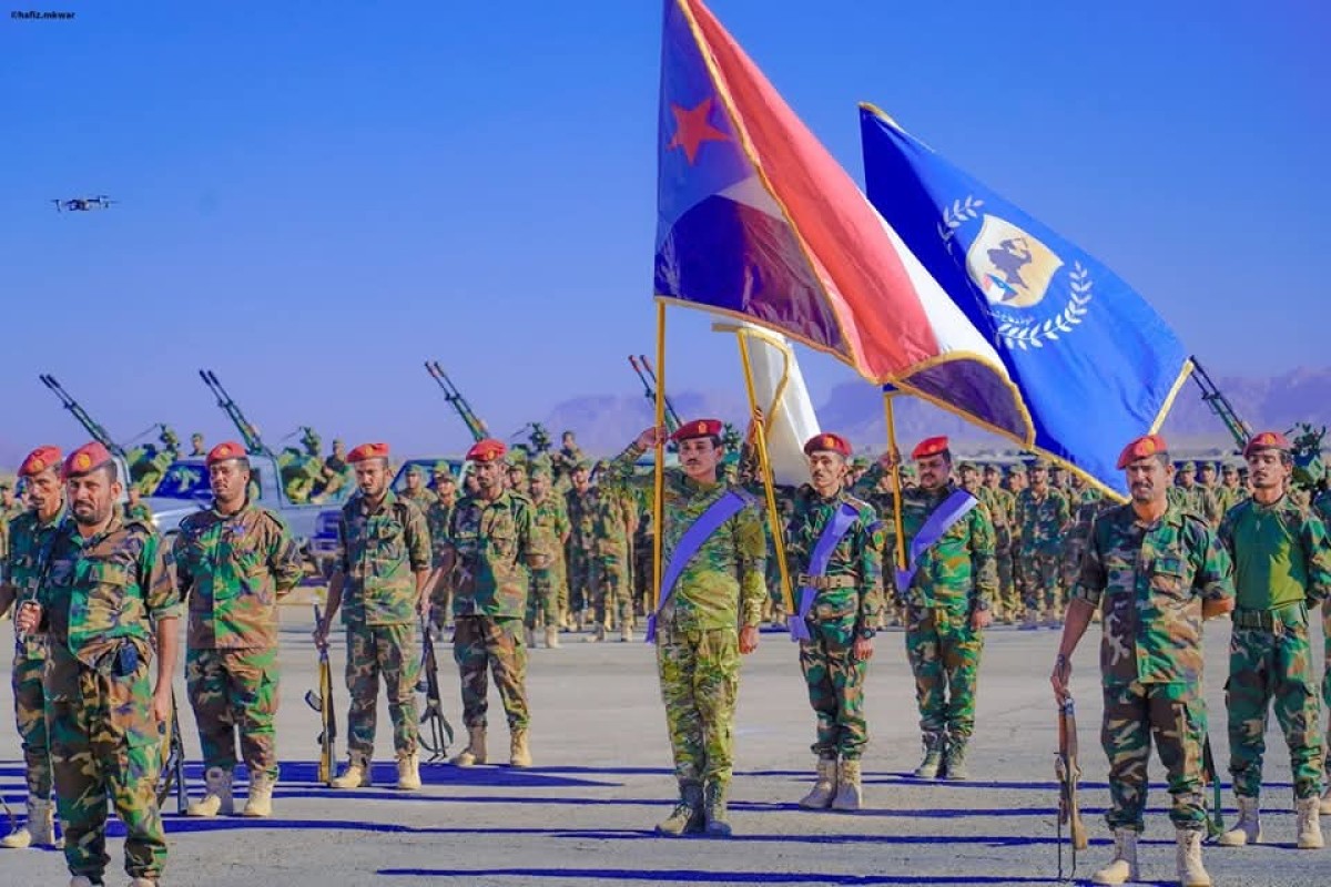 Shabwa Defense Forces launch the 2025 training year with a solemn military parade
