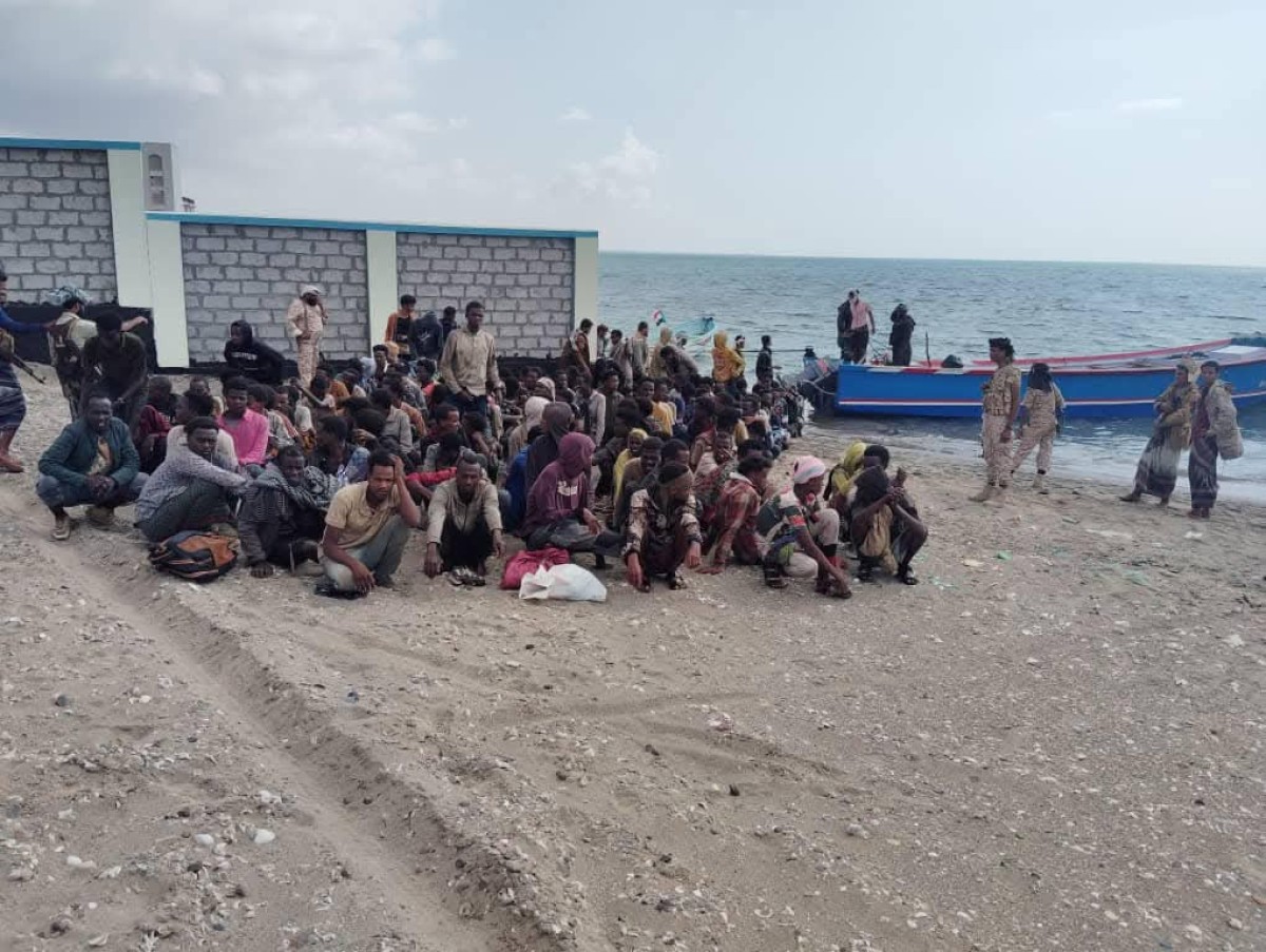 The security campaign seized a smuggling boat in the Al-Mudaraba and Ras Al-Ara districts