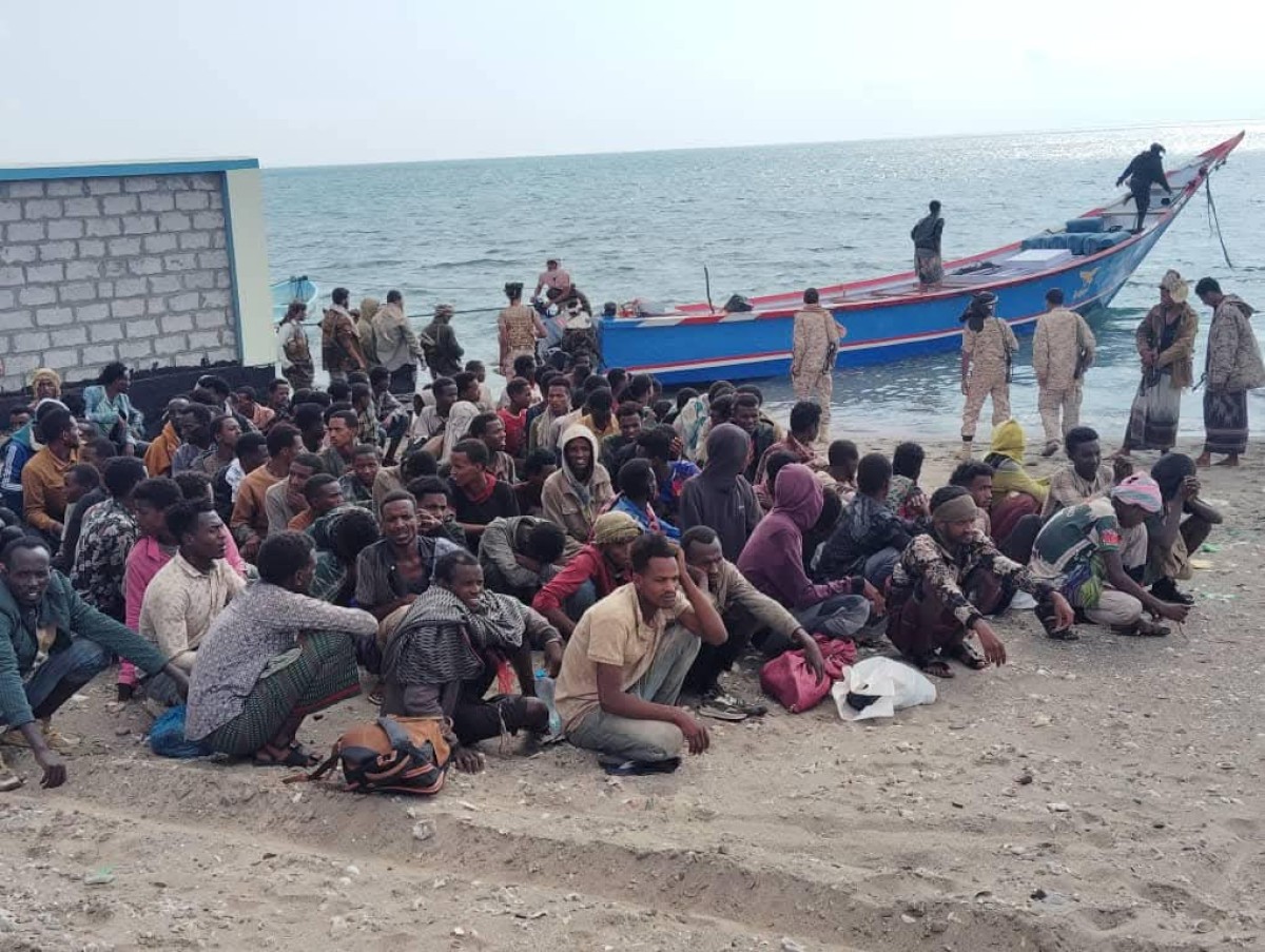 The security campaign seized a smuggling boat in the Al-Mudaraba and Ras Al-Ara districts