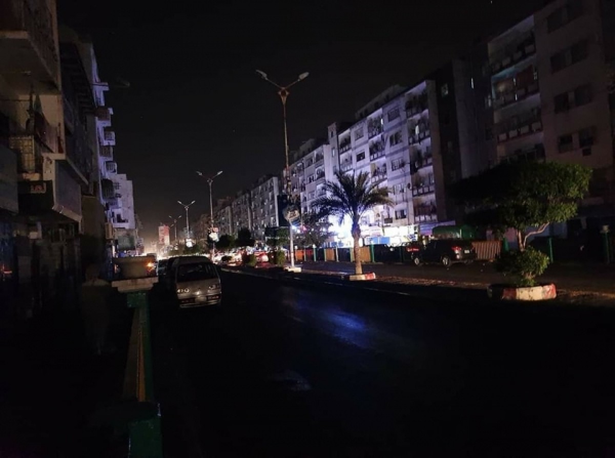 نصف يوم انقطاع مقابل ساعتين تشغيل.. مستجدات كهرباء عدن