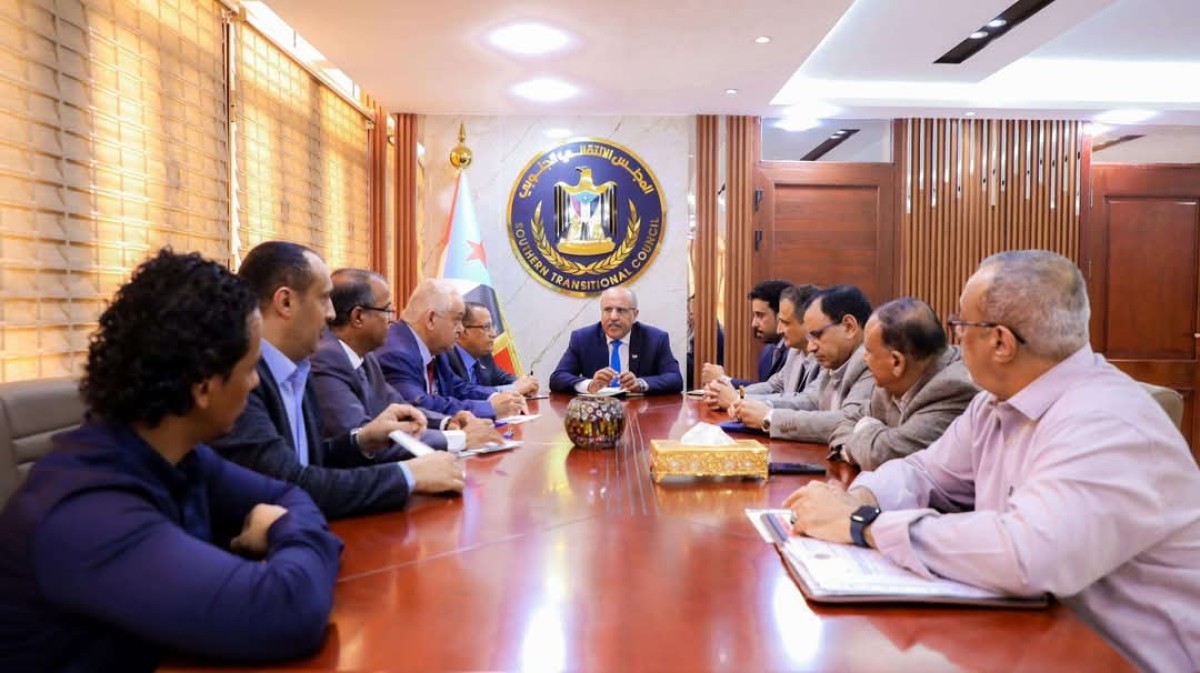 The Transitional Council discusses the economic crisis with its government ministers and confirms its support for citizens’ demands