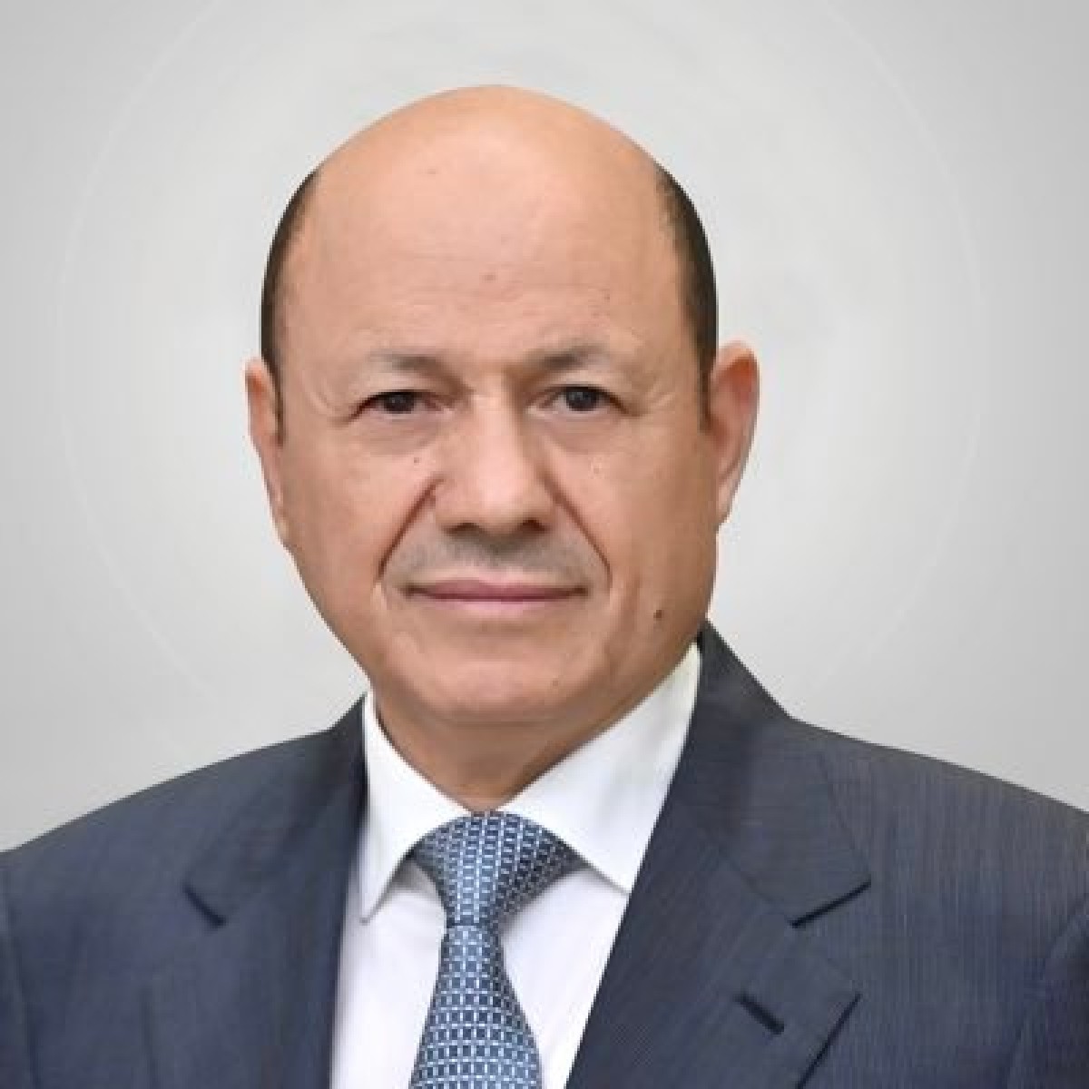 العليمي يعين "نعمان" نائبا لوزير الخارجية وشؤون المغتربين