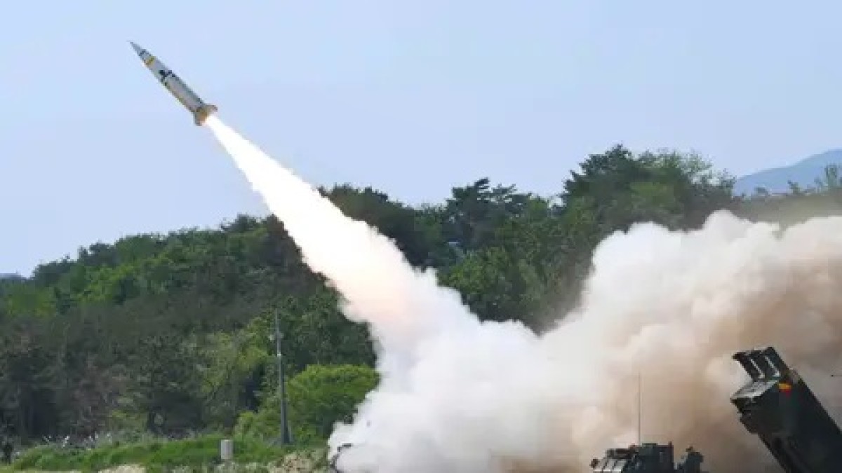 It vowed to respond.. Russia thwarts a Ukrainian attack with American “Atakum” missiles