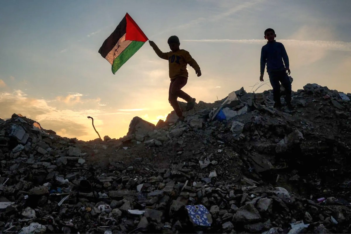 Egypt: Hamas will release 33 detainees in exchange for 1,890 Palestinians in the first phase of the agreement.
