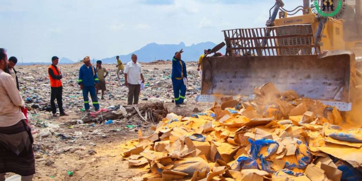 Security Belt forces destroy an expired consumer shipment in the capital, Aden