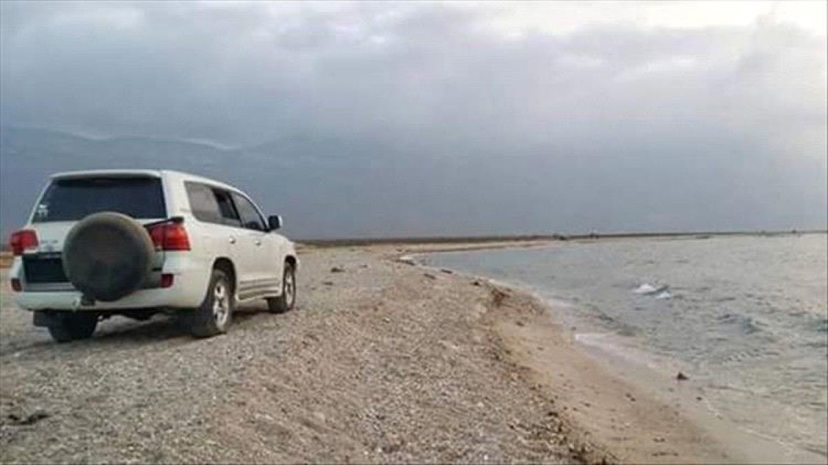 The death of a citizen drowned during an attempt to save his son on Socotra Island