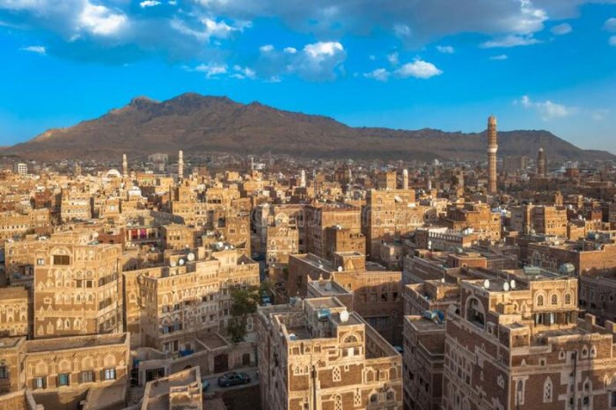 انفجار مخازن للأسلحة في سعوان يثير الذعر ويتسبب في إصابات عدد من المدنيين و الطلاب