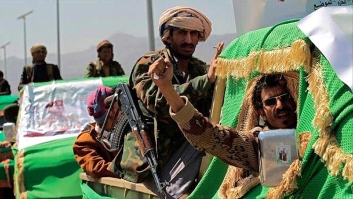 Houthi recognition of the death of 22 leaders of them