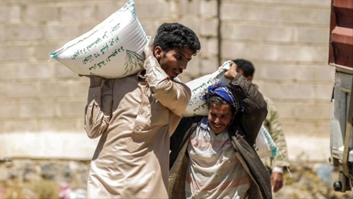 مسؤولو إغاثة : وقف المساعدات يفاقم الأزمة الإنسانية ويزيد البطالة في اليمن