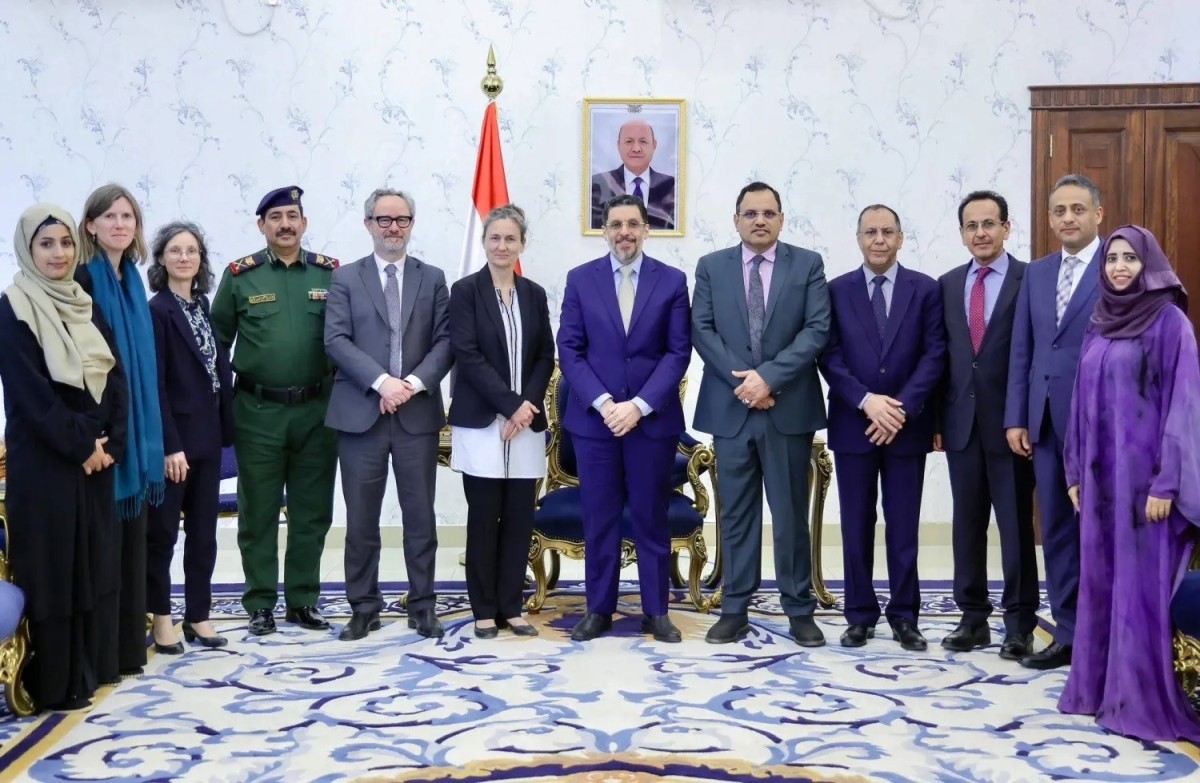 الحكومة اليمنية تعد بحماية المدنيين من تأثير تصنيف الحوثيين جماعة إرهابية