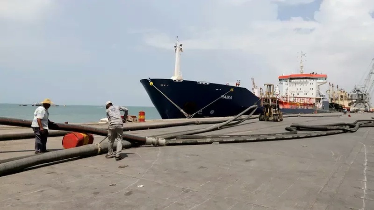 The Trump administration closes the door to emptying fuel in the Houthi ports tomorrow