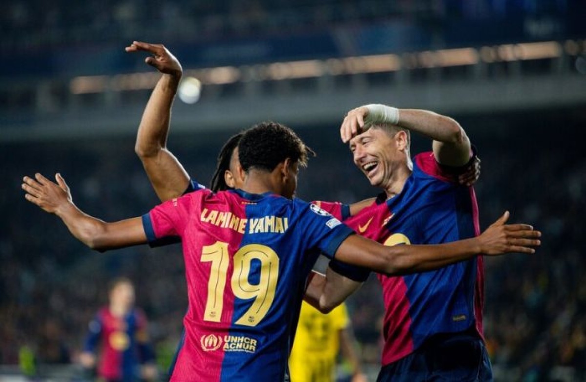 برباعية نظيفة.. برشلونة يمزق شباك بروسيا دورتموند معززا مكانه في دوري الأبطال