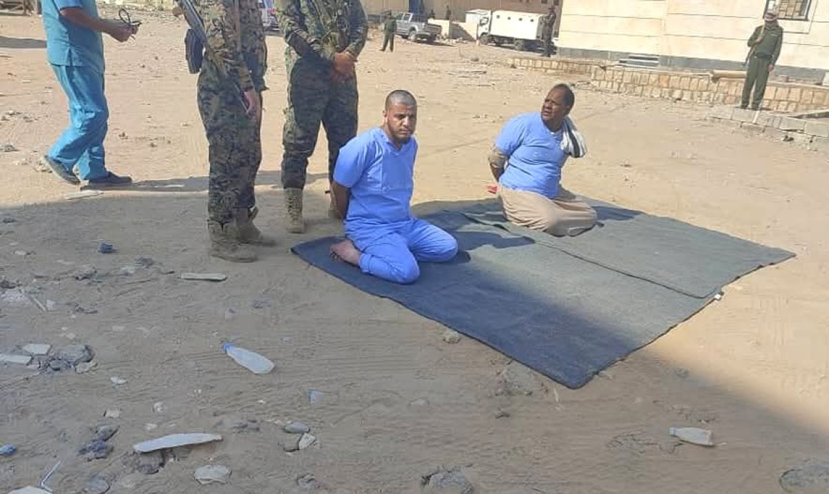 مأرب تُنفذ حكم الإعدام رمياً بالرصاص بحق مدانين باغتصاب وقتل حدث