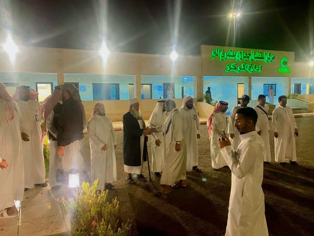 وصول أول دفعة من حجاج اليمن إلى المدينة المنورة واستقبال رسمي في محطة حجاج البر